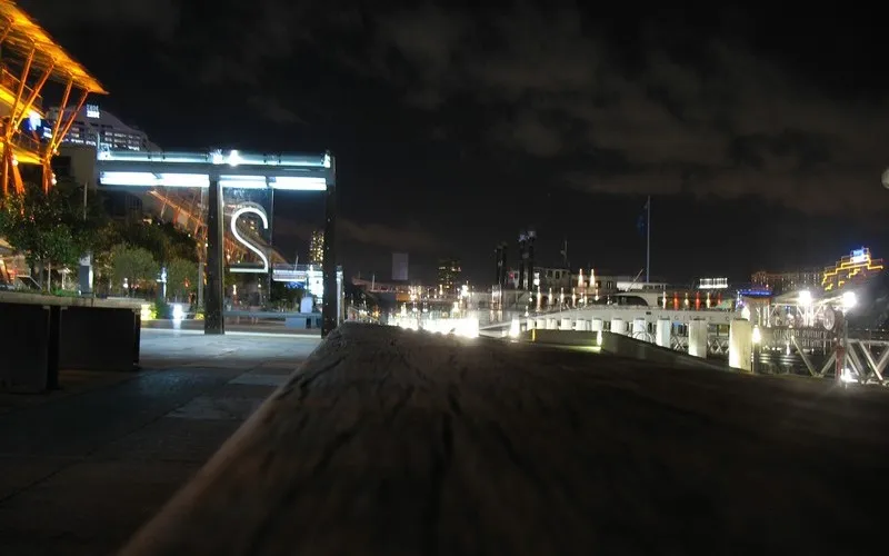 悉尼Darling Harbour的晚上