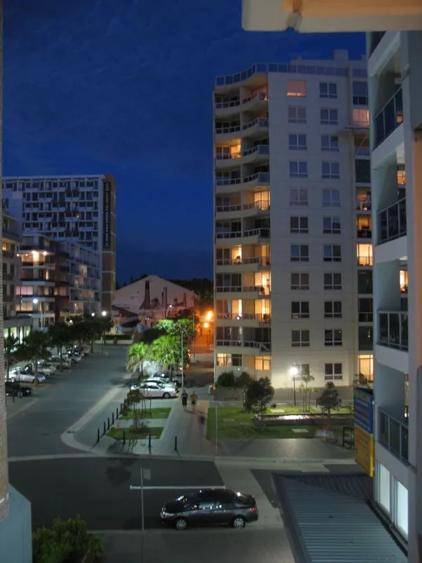 Meriton Serviced Apartment