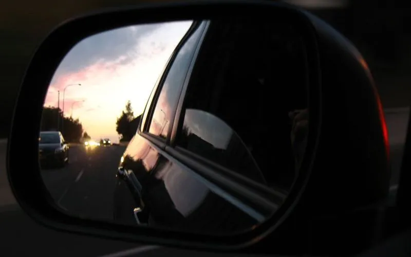 前往悉尼機場的路上